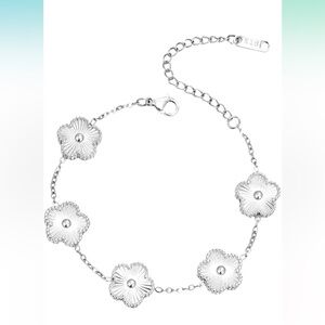 Silver Tone Floral Bracelet